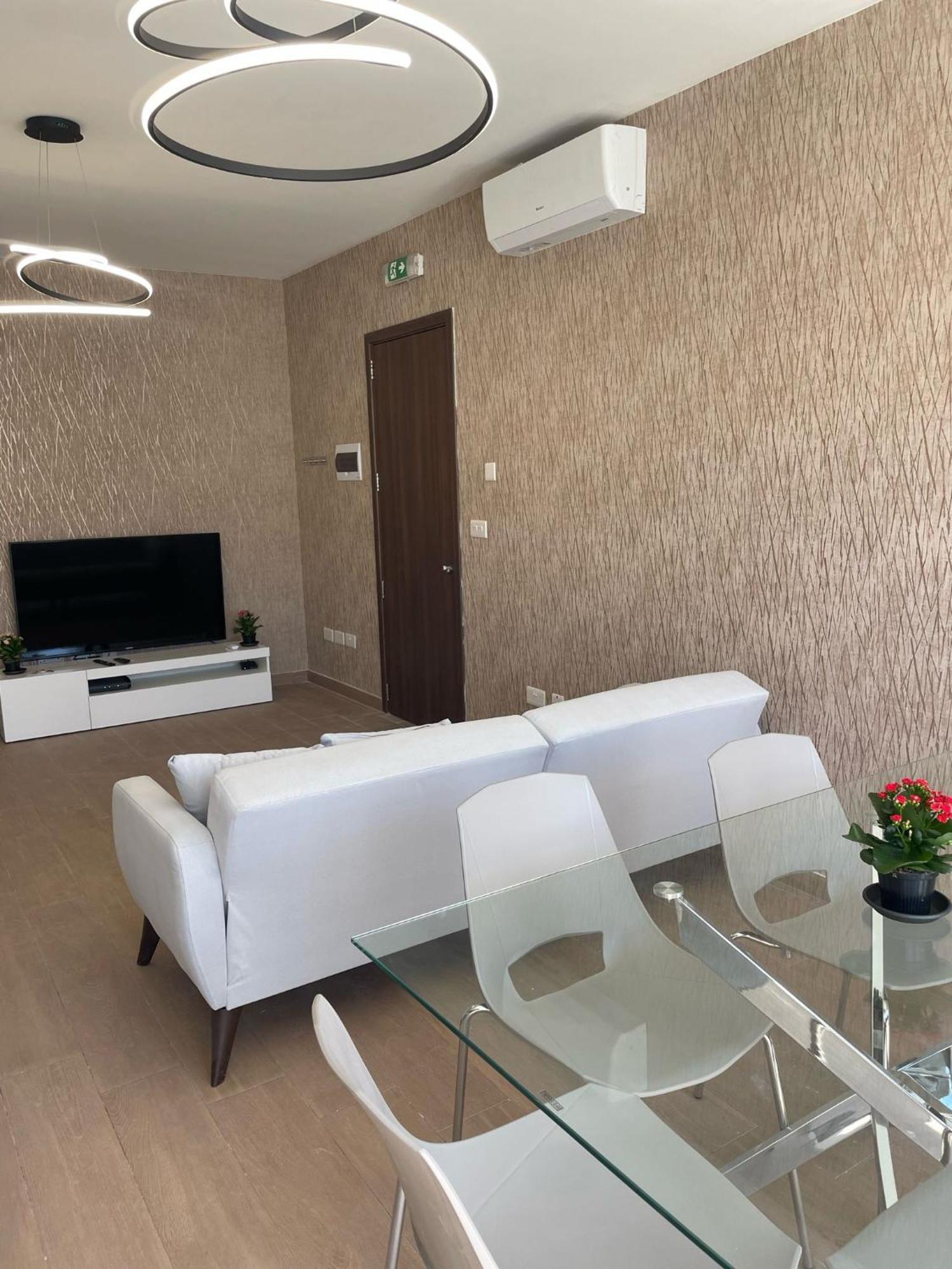 San Ġwann Three Bedroom Penthouse מראה חיצוני תמונה